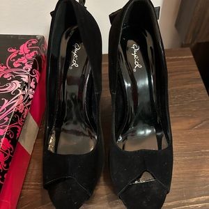 Qupid velvet high heels size 10. Used once. Look brand new